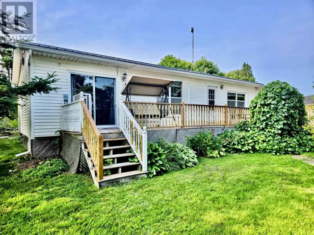 11 Ferry View Lane, Wood Islands, Prince Edward Island C0A1R0