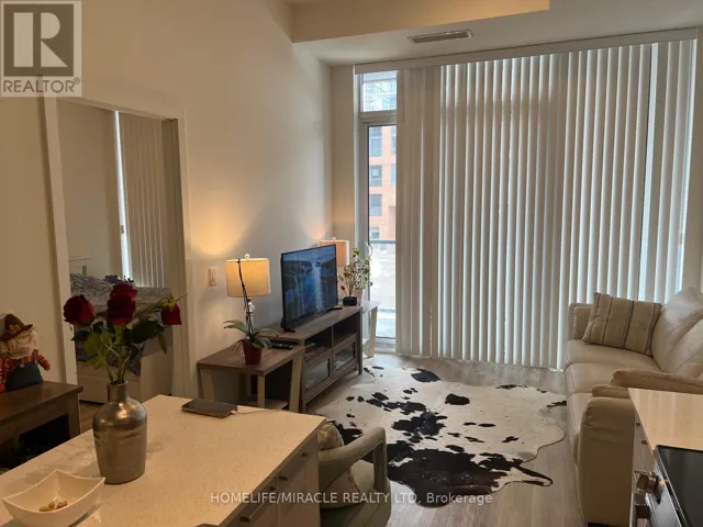 103 - 185 DEERFIELD ROAD, Newmarket (Central Newmarket), Ontario L3Y0G7