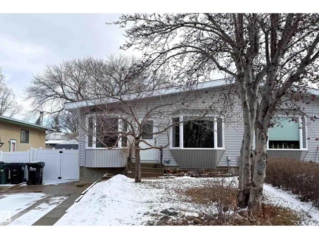 67 Heron RD, Sherwood Park, Alberta T8H0H1