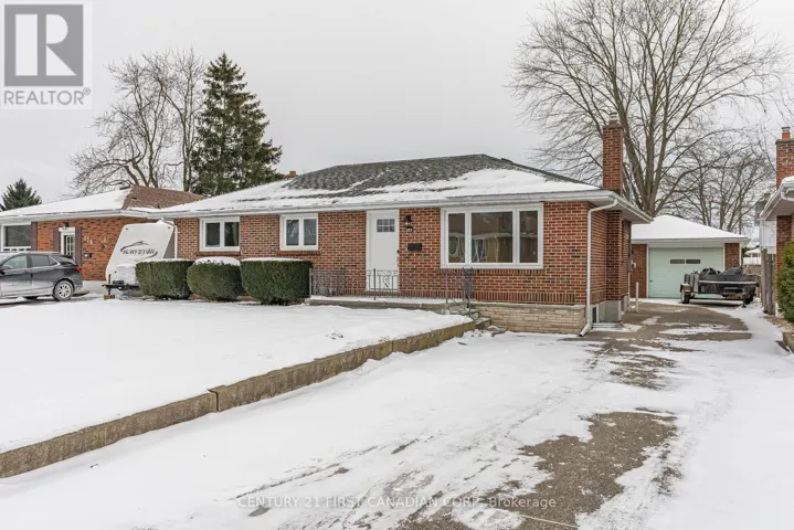 LOWER - 177 MYRTLE STREET, St. Thomas, Ontario N5R2G8