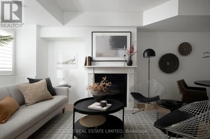 119 - 208 NIAGARA STREET, Toronto (Niagara), Ontario M6J3W5