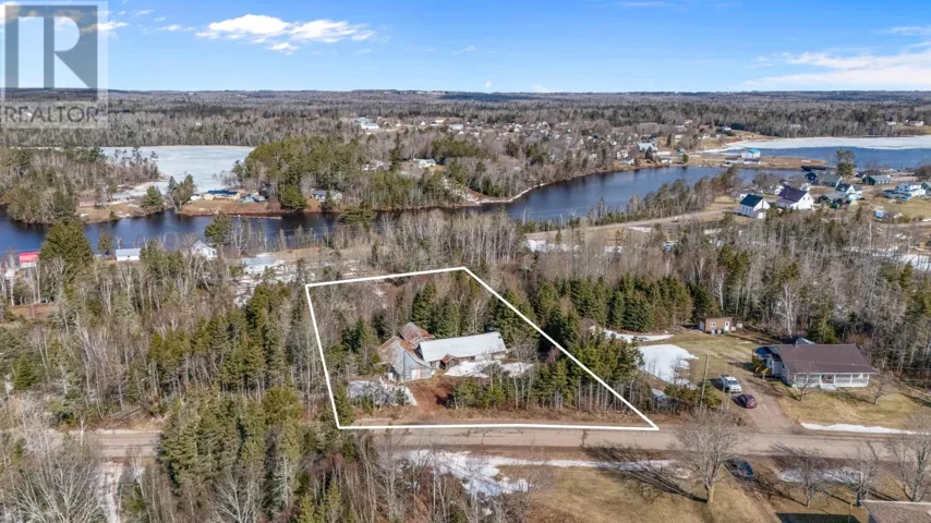 22 Moore Drive, Murray River, Prince Edward Island C0A1W0