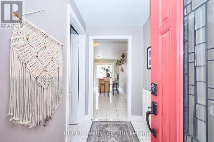 16 JONES LANE, Welland (Lincoln/Crowland), Ontario L3B3M5