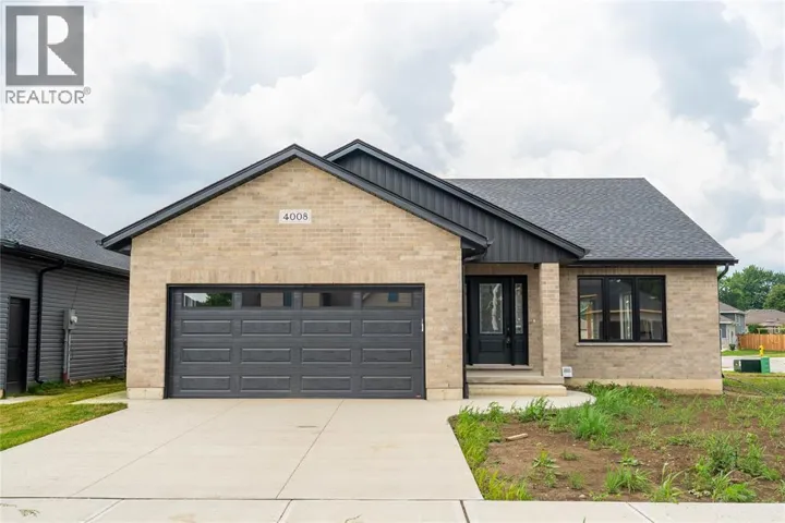 4008 GREENWOOD STREET, Petrolia, Ontario N0N1R0