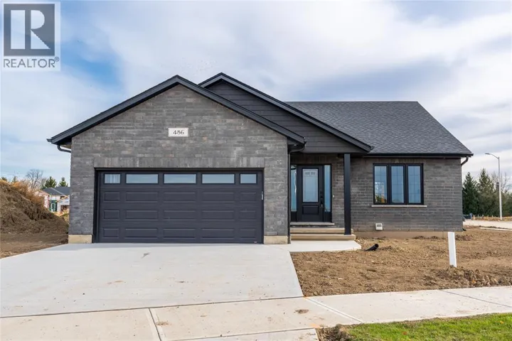 4008 GREENWOOD STREET, Petrolia, Ontario N0N1R0