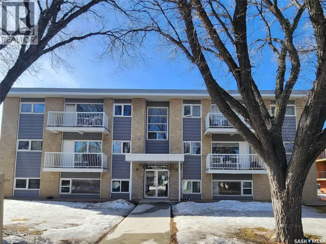 20 38 Spence STREET, Regina, Saskatchewan S4S4H4