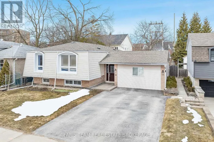 20 INDIAN ARROW ROAD, Barrie (North Shore), Ontario L4M5G3