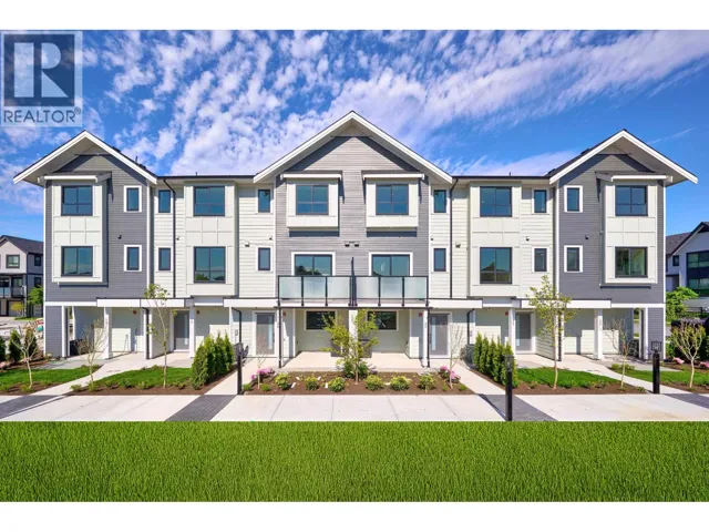 28 1115 ROMA AVENUE, New Westminster, British Columbia V3M0R5