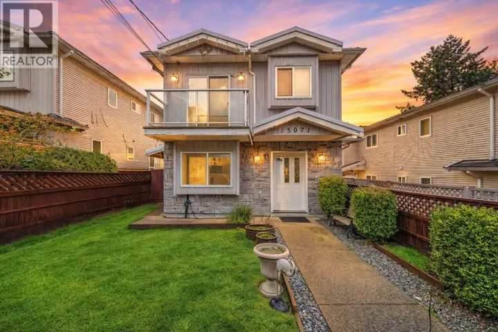 6071 SPROTT STREET, Burnaby, British Columbia V5G1T9