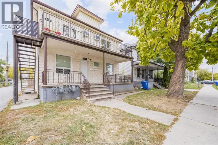 1056-60 NIAGARA, Windsor, Ontario N9A3V2