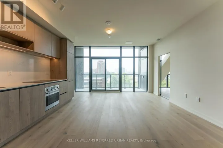 517 - 181 STERLING ROAD, Toronto (Dufferin Grove), Ontario M6R0B2