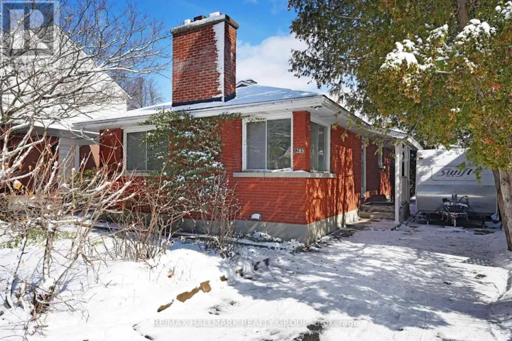 1289 EVANS BOULEVARD, Ottawa, Ontario K1H7T8