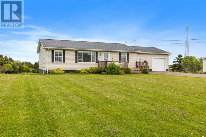 19 MACPHEE Avenue, Souris, Prince Edward Island C0A2B0