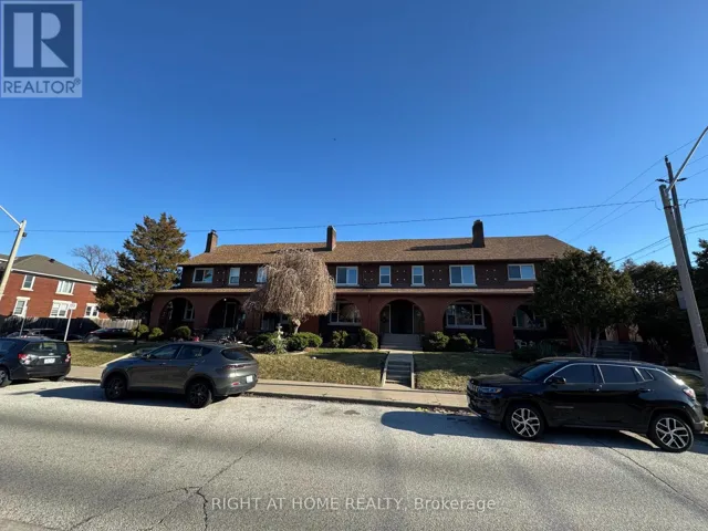 655-91 GILES BOULEVARD, Windsor, Ontario N9A4E3
