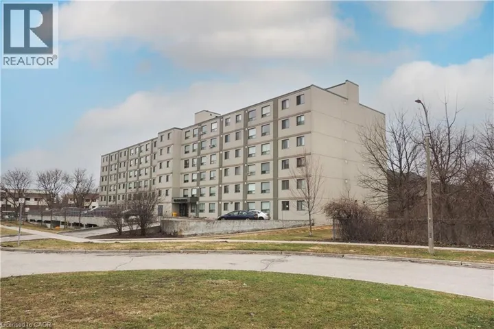 18 HOLBORN Court Unit# 502, Kitchener, Ontario N2A4A1