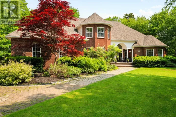 14 Club House Lane, Hammonds Plains, Nova Scotia B4B1T4