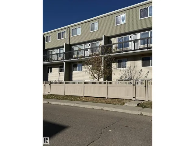 #108 7805 159 ST NW, Edmonton, Alberta T5R2E1