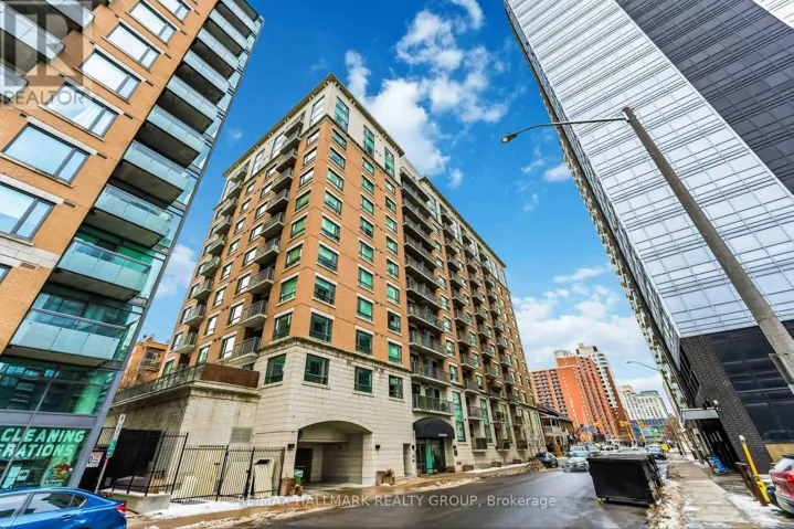 808 - 200 BESSERER STREET, Ottawa, Ontario K1N0A7