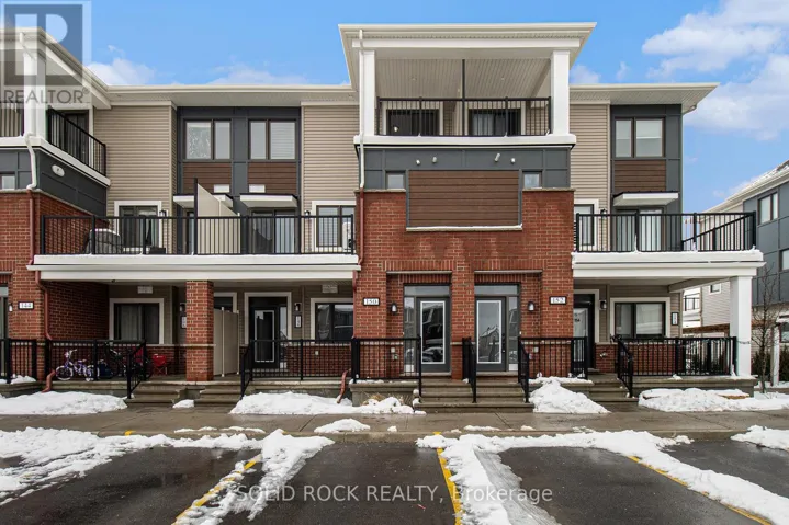 42 - 150 WALLEYE PRIVATE, Ottawa, Ontario K2J6R2