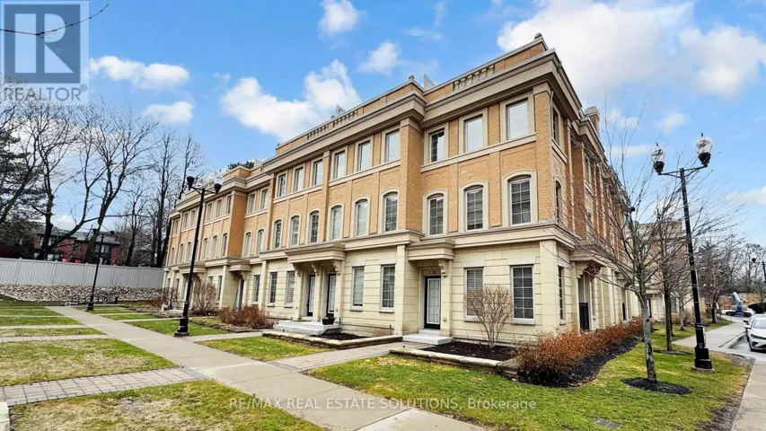 5 - 30 HARGRAVE LANE, Toronto (Bridle Path-Sunnybrook-York Mills), Ontario M4N0A4