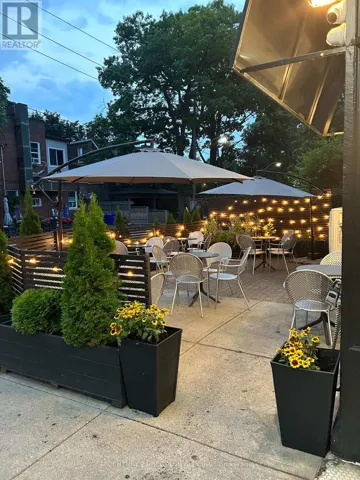 2377 QUEEN STREET E, Toronto (The Beaches), Ontario M4E1H2