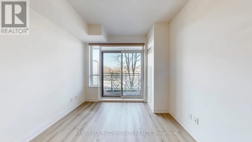 212 - 95 NORTH PARK ROAD, Vaughan (Beverley Glen), Ontario L4J0J1