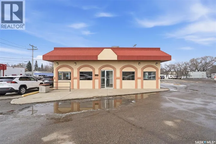 1212 Central AVENUE, Saskatoon, Saskatchewan S7N2H2