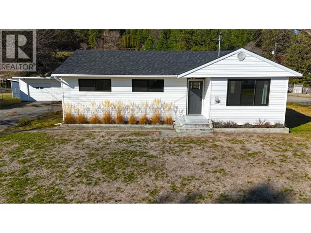 6295 COLLEGE Road, Grand Forks, British Columbia V0H1H2