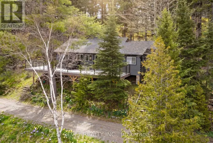 1129 LAKESHORE ROAD, Highlands East (Glamorgan), Ontario K0M1R0