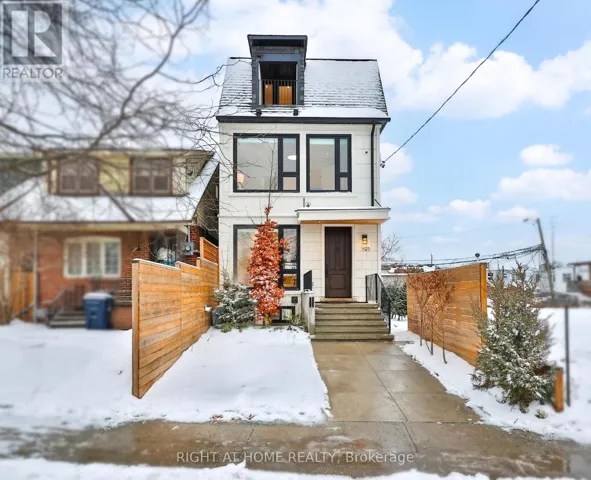 193 WINNETT AVENUE, Toronto (Humewood-Cedarvale), Ontario M6C3L8
