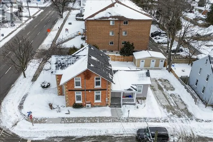 168 CENTRE STREET S, Oshawa (Central), Ontario L1H4A6