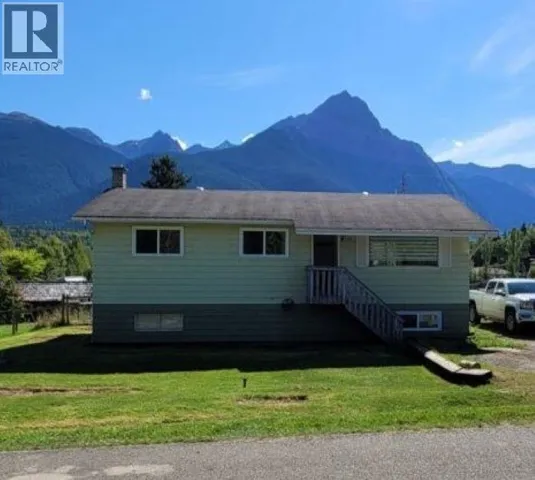 4156 4TH AVENUE, New Hazelton, British Columbia V0J2J0