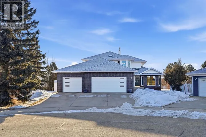 5, 62 Street Close, Stettler, Alberta T0C2L0