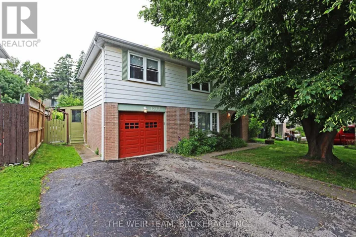 1577 OTTERBY ROAD, Mississauga (Applewood), Ontario L4X1W8