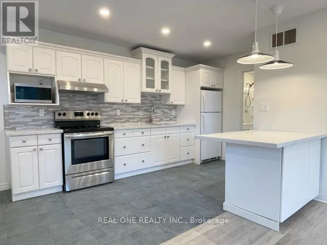 UNIT 2 - 2116 MOUNTAINSIDE DRIVE, Burlington (Mountainside), Ontario L7P1B2