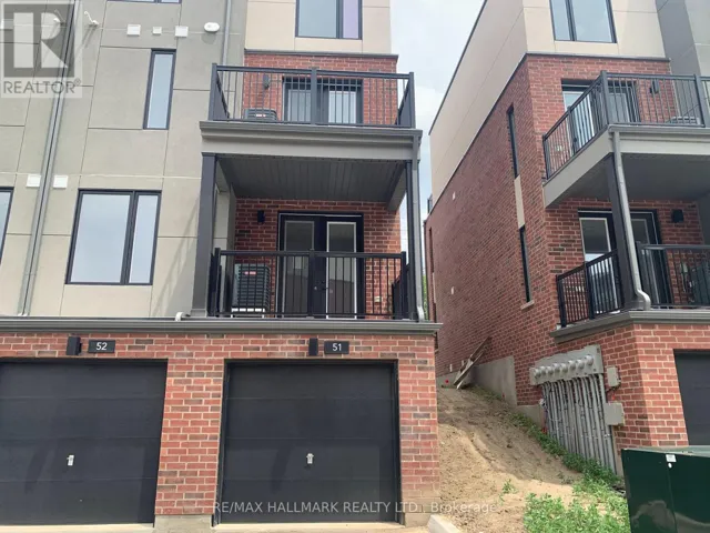 51 - 99 ROGER STREET, Waterloo, Ontario N2J0G1