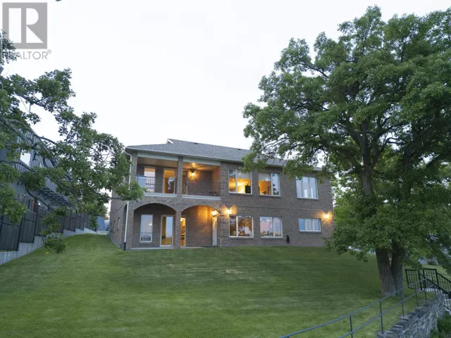 110 Lakeside Crescent, Kenora, Ontario P9N4H4