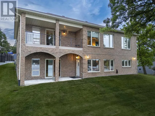 110 Lakeside Crescent, Kenora, Ontario P9N4H4