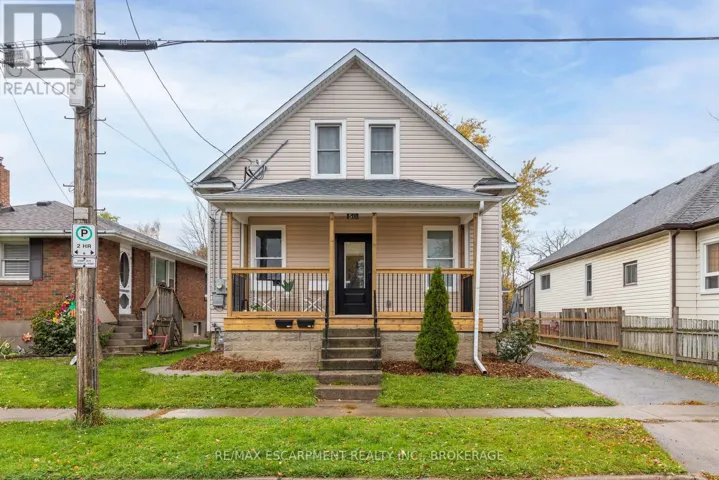 50 FIFTH STREET, Welland (Lincoln/Crowland), Ontario L3B4Z5