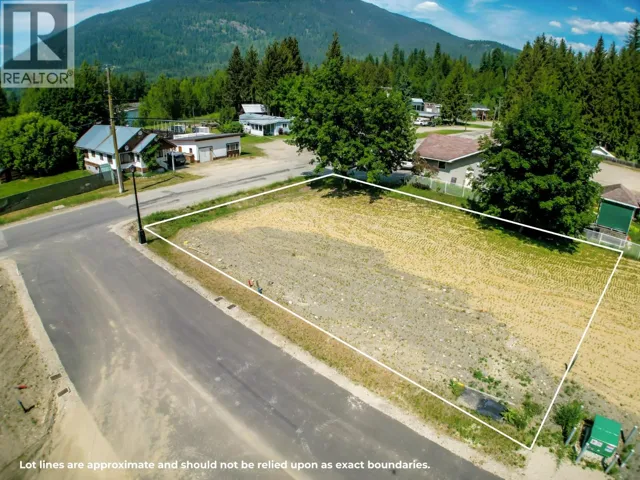 2-1445 Illecillewaet Road Lot# SL 1, Revelstoke, British Columbia V0E2S1