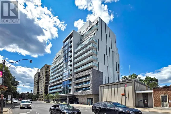 415 - 3018 YONGE STREET, Toronto (Lawrence Park South), Ontario M4N2K4