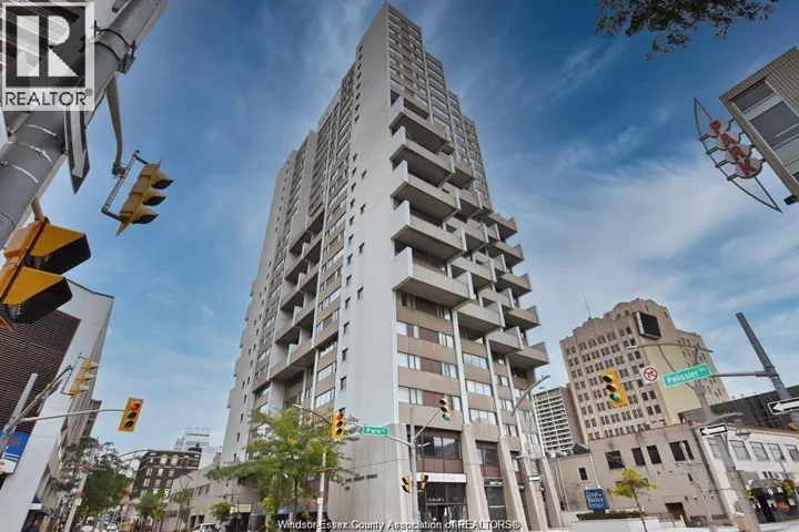 380 PELISSIER Unit# 305, Windsor, Ontario N9A6V7