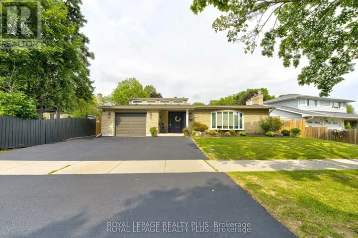 2063 CAVENDISH DRIVE, Burlington (Brant Hills), Ontario L7P1Y9
