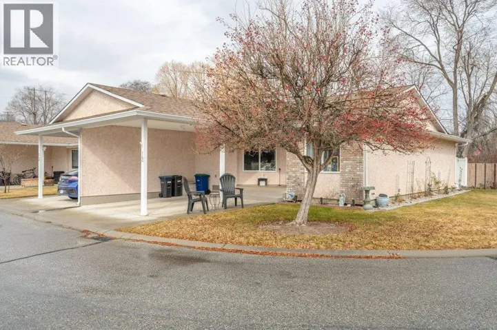 115 REDWING Place Unit# 12, Oliver, British Columbia V0H1T4