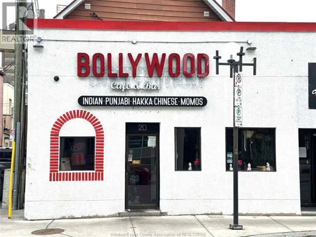 20 UNIVERSITY AVENUE East, Windsor, Ontario N9A5P6