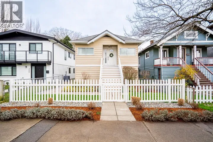 3643 PRINCE ALBERT STREET, Vancouver, British Columbia V5V4H9