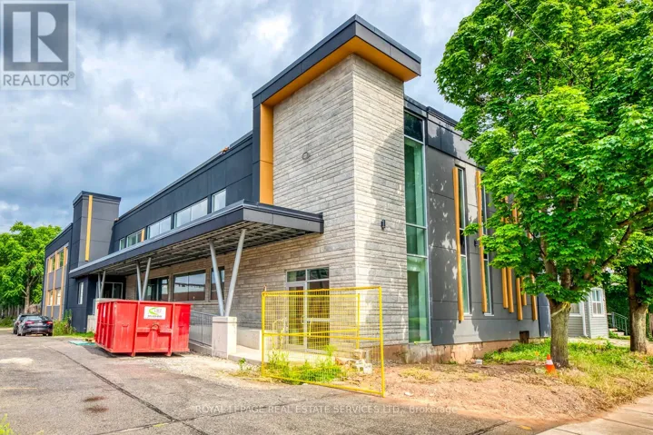 105 - 401 VICTORIA AVENUE N, Hamilton (Landsdale), Ontario L8L5G7