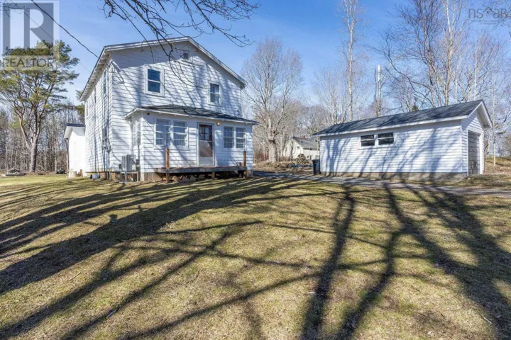 35 Pleasant Street, Melvern Square, Nova Scotia B0P1R0