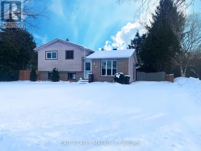 29 LOUISE CRESCENT, Russell, Ontario K0A1W0