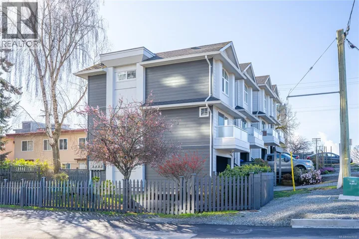 4 601 Nelson St, Esquimalt, British Columbia V9A6P7